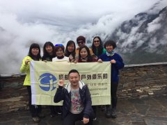 反走川藏線拉薩到成都租車價格