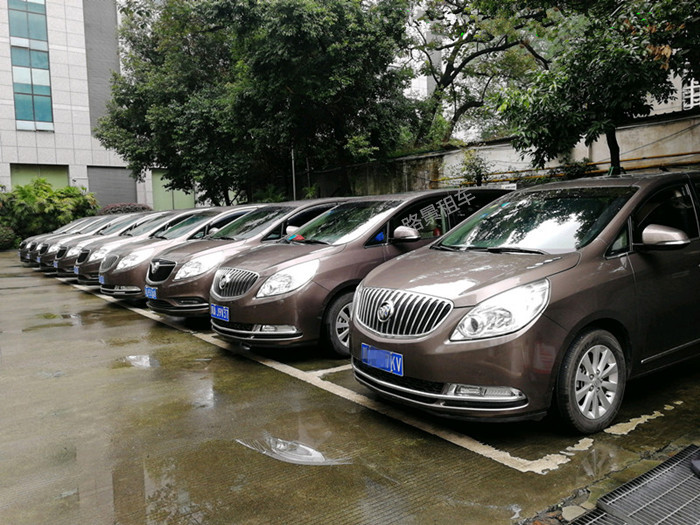 成都靠譜租車公司