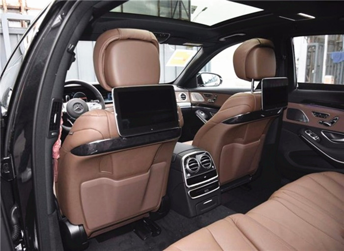 成都奔馳轎車(chē)租賃價(jià)格