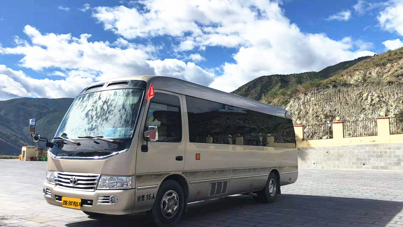 成都租車到稻城亞丁