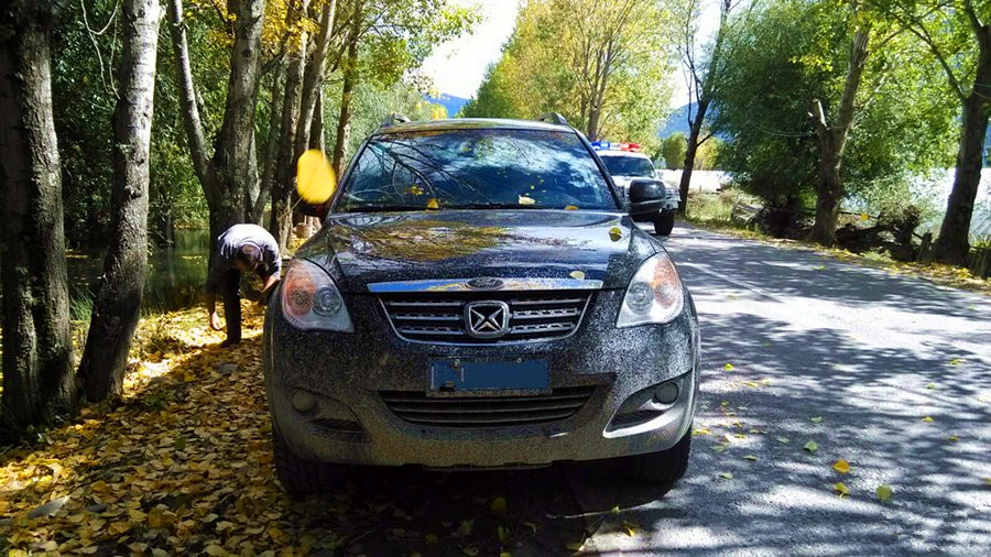 8月包車走川藏線一共要幾天時間