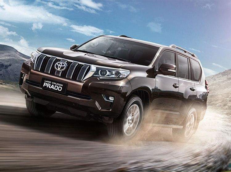 成都租豐田霸道一個(gè)月多少錢