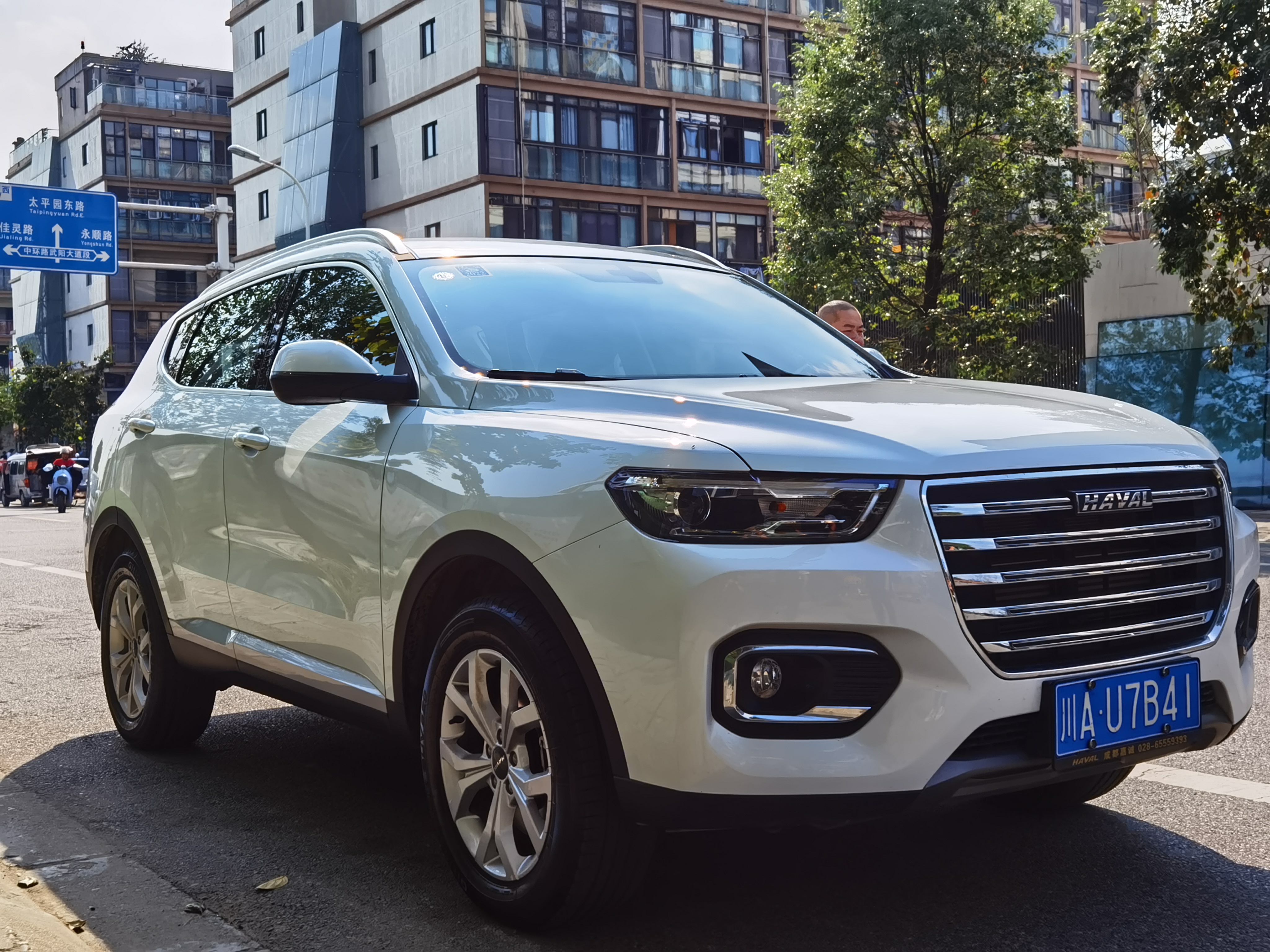 每月成都租車進藏價格表價目表明細