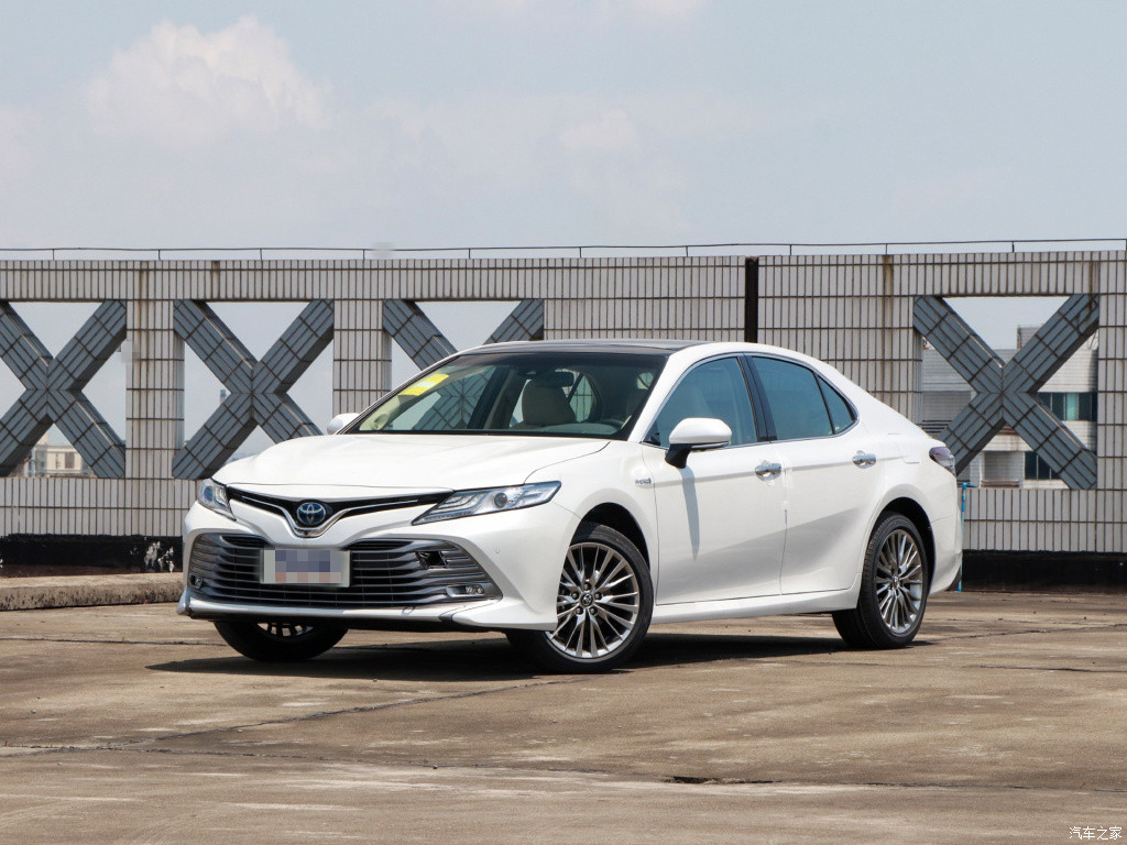 成都租小轎車價格表