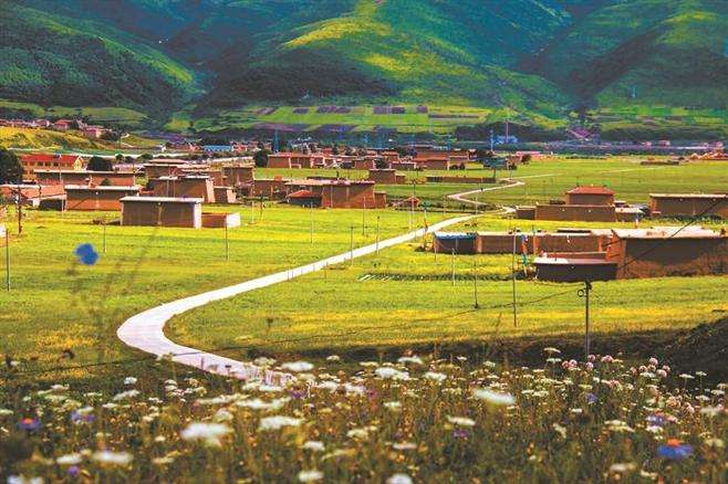 從成都包車去川西旅游