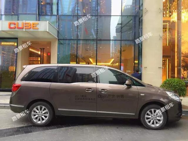 成都租車別克GL8