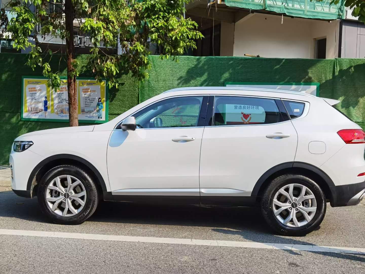 旅游租車自駕游到無人區時，為什么不能睡在車里？