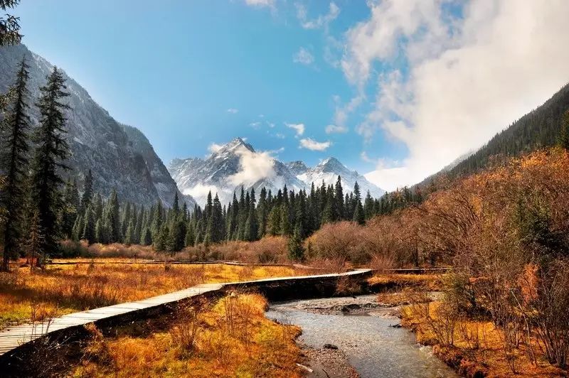 成都中秋適合租車自駕游的冷門景點-唐家河，走起！