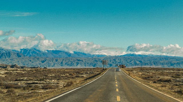 成都旅游包車 成都旅游包車