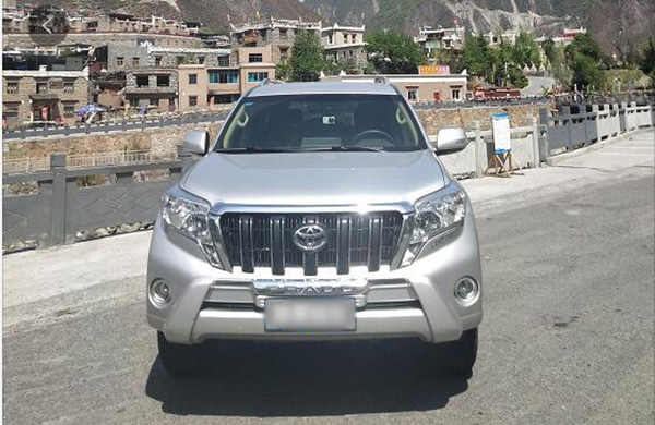 成都租車帶司機(jī)到拉薩費(fèi)用多少錢(qián)