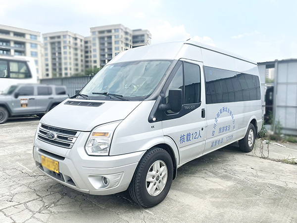 成都旅游如何包車