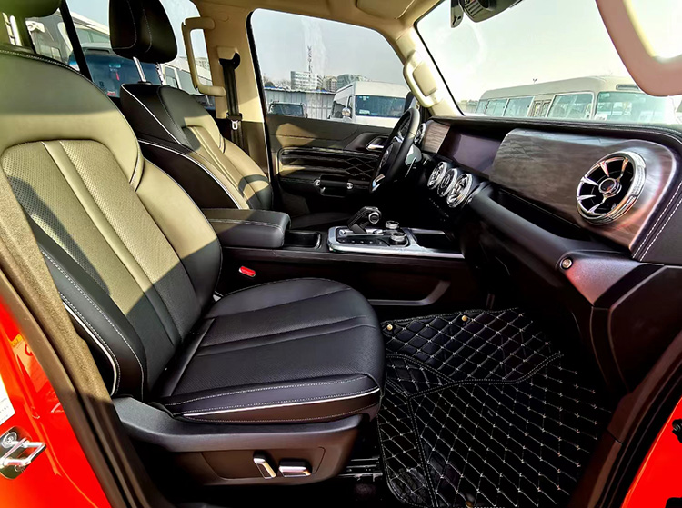 成都租坦克越野車