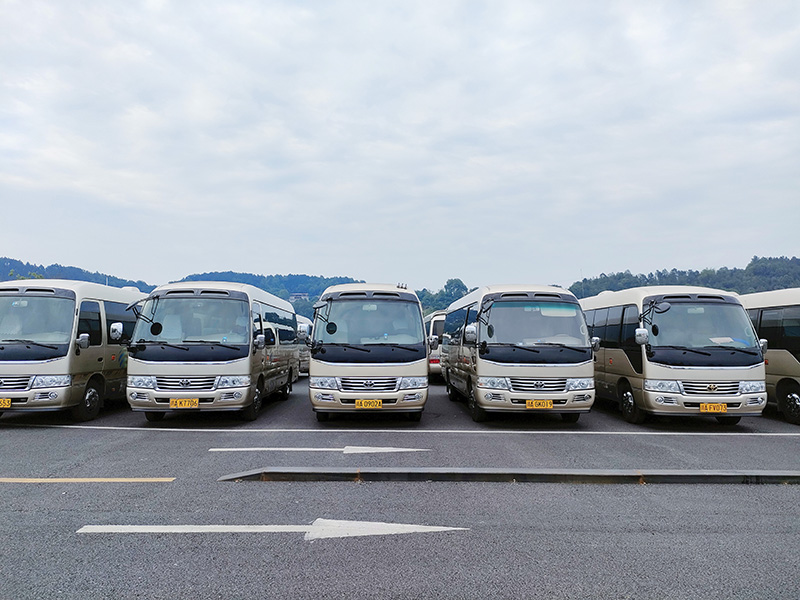 成都考斯特租車價格